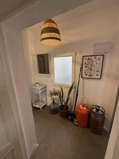 Apartment In Old Town With Roof Terrace And Fibre, Tarifa 0*,
