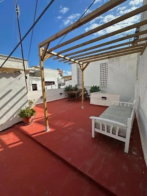 Apartment In Old Town With Roof Terrace And Fibre, Tarifa